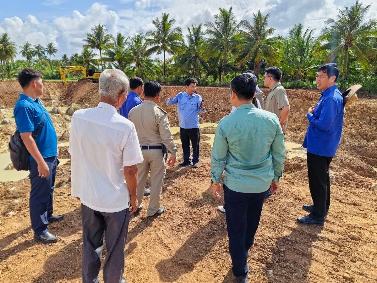 贡布省东通县基建升级 政府工作组视察学校与水利项目