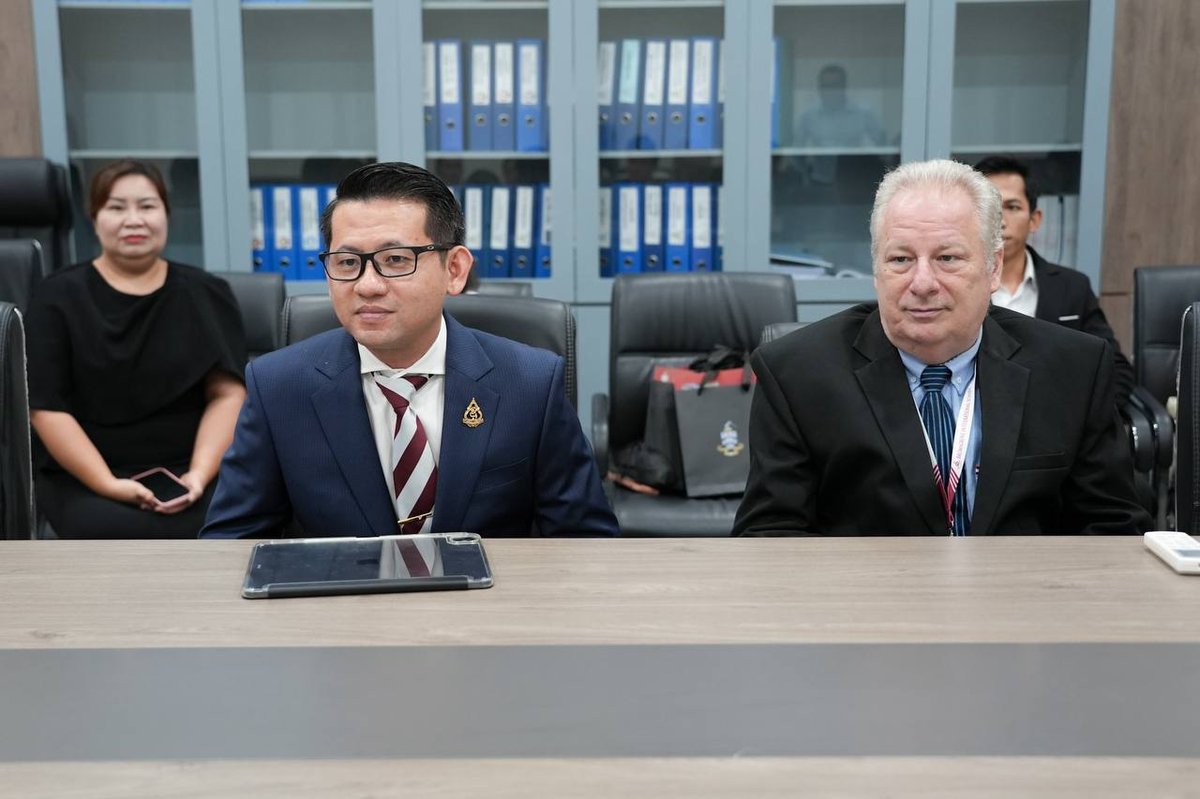 国土规划建设部与Bromsgrove国际学校签署教育合作协议
