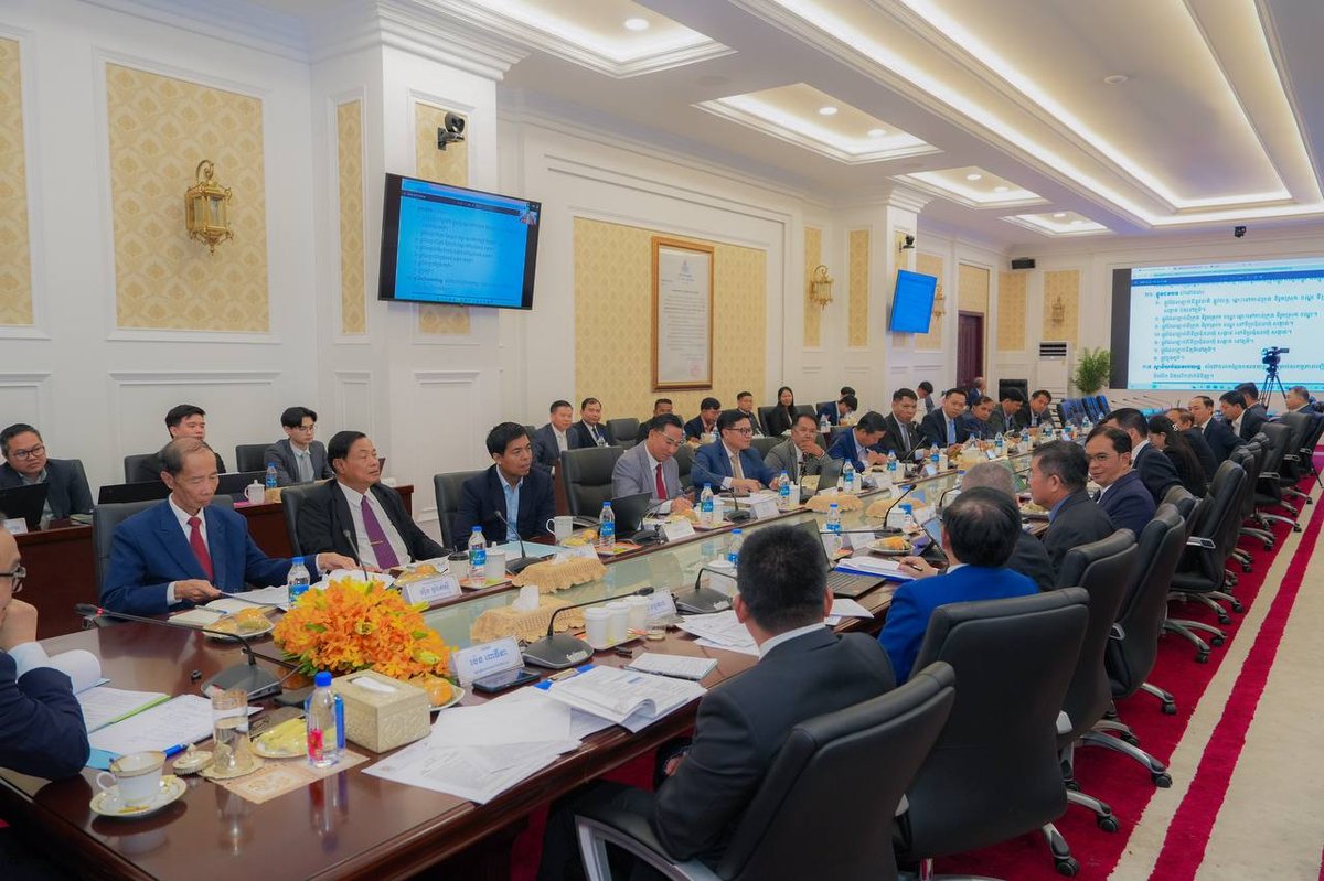 旺西维索主持道路法修正案最终审查 旨在完善交通法规