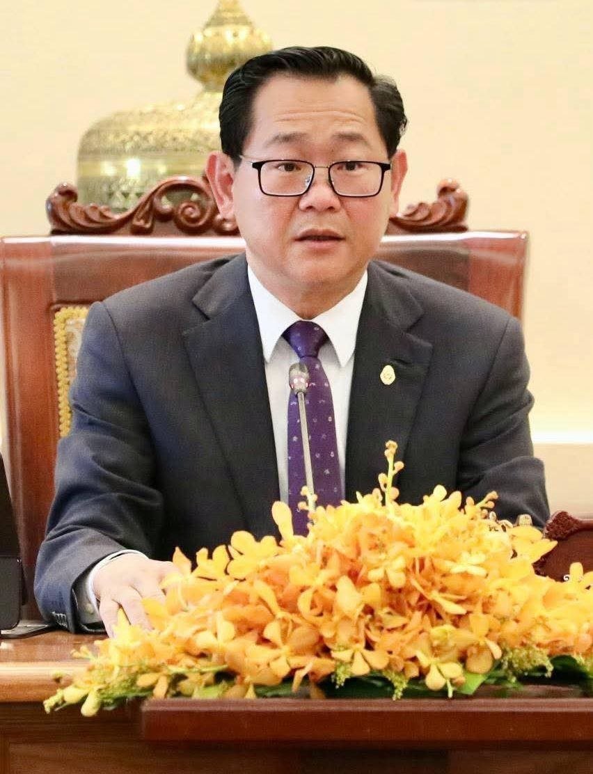 柬埔寨司法部拟定三项法律措施 严厉打击青少年暴力行为