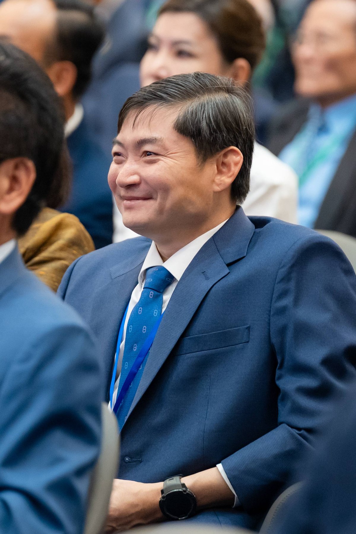 洪玛奈出席税务总局新总部启用仪式 办公环境升级