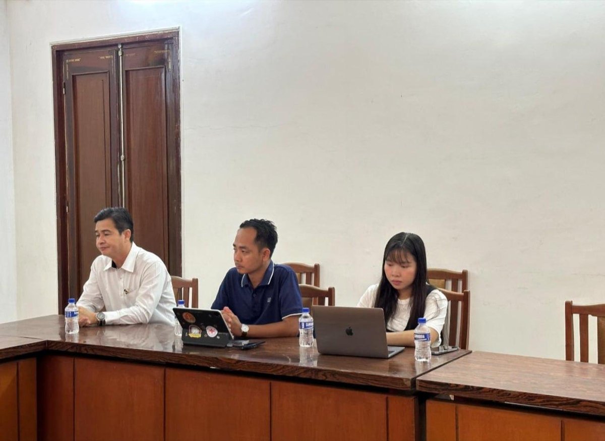 皇家金边大学社会科学与人文学院于5月2日上午举办高棉学博士项目第三届新生迎新会