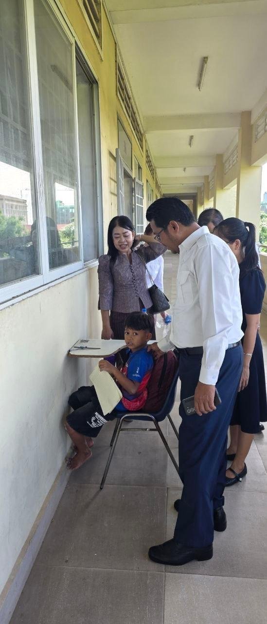 皇家金边大学举办教师升级考试 1655名学员参加