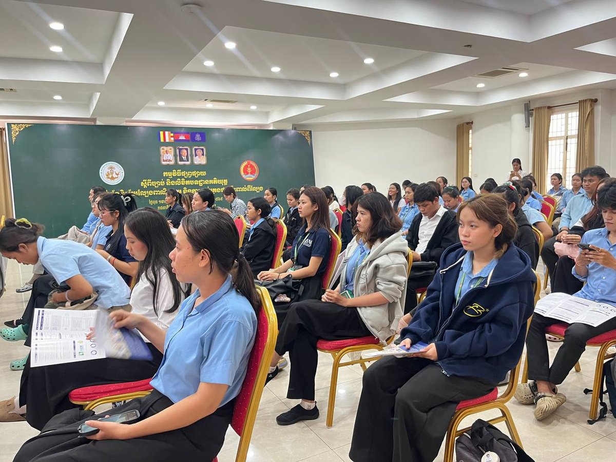 皇家金边大学举办国际交换生与硕士奖学金讲座