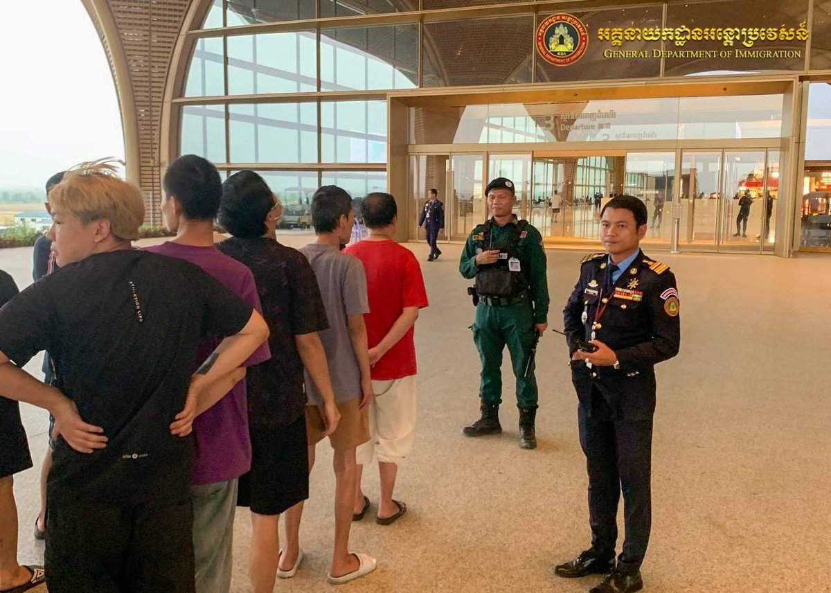 柬埔寨遣返156名中国籍人员 涉及网诈及非法居留