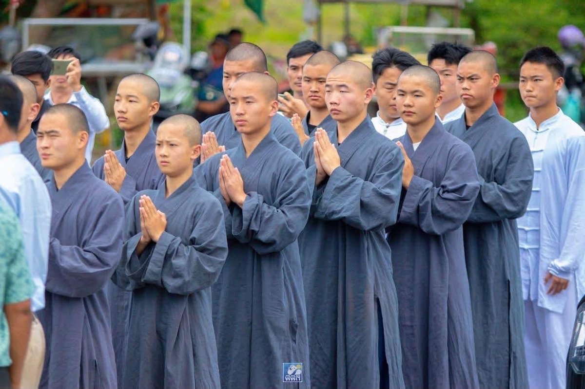 少林寺武僧代表团访问西港 蒙西那省长亲自接见