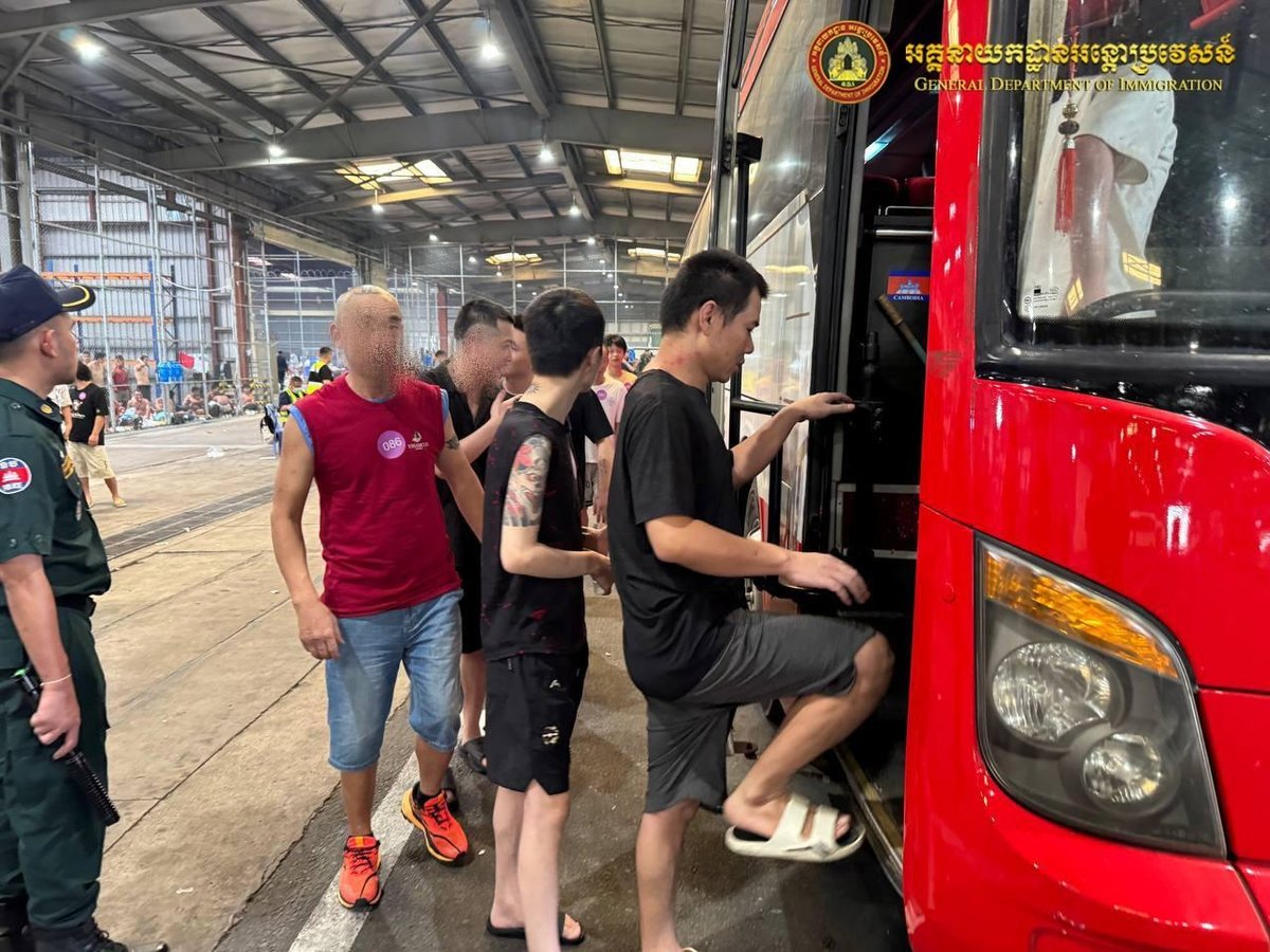 柬埔寨遣返173名涉电诈中国籍人员 永久禁止入境