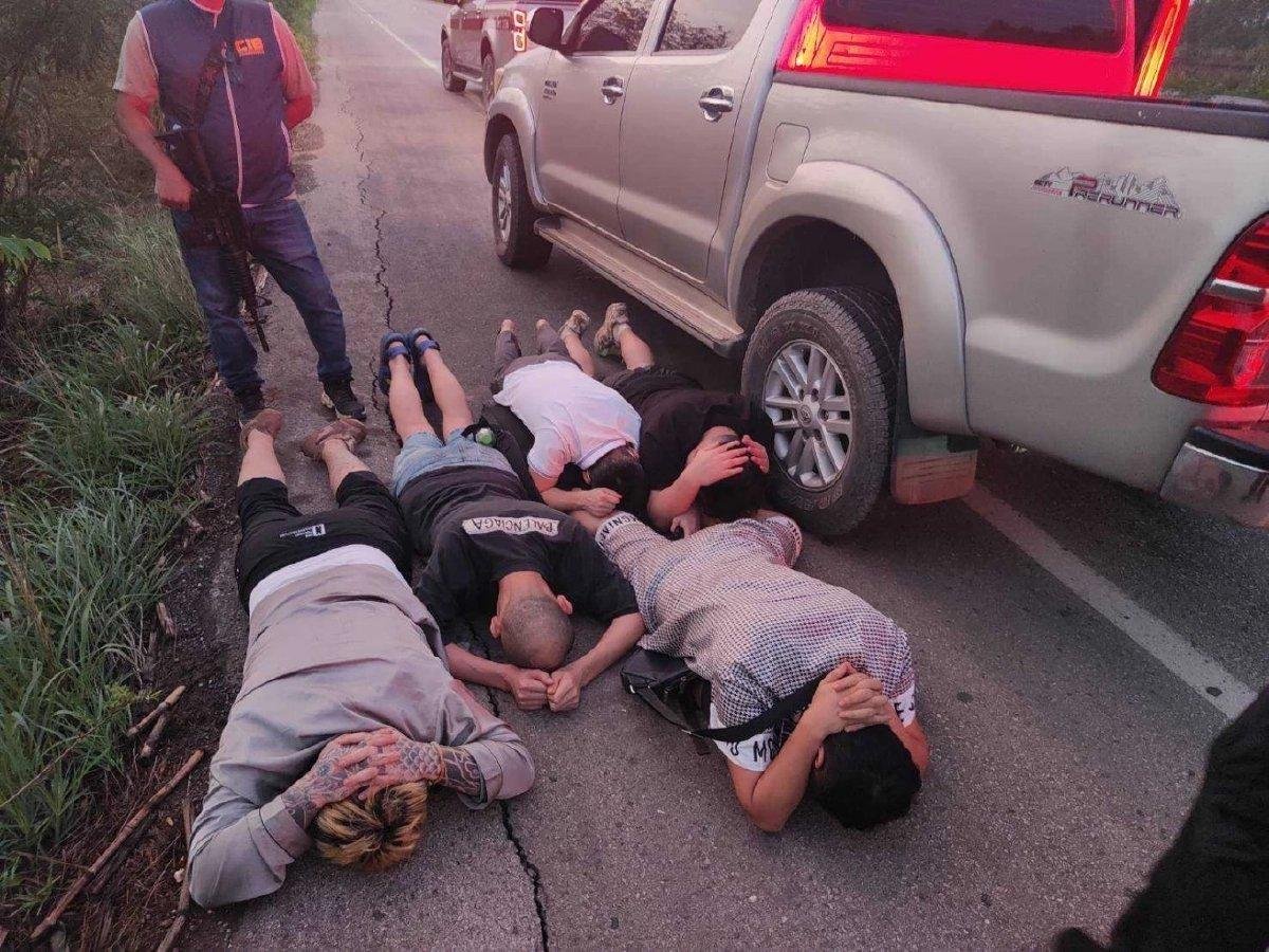 泰国警方抓获6名中国偷渡客 追车70公里在沙缴府截获