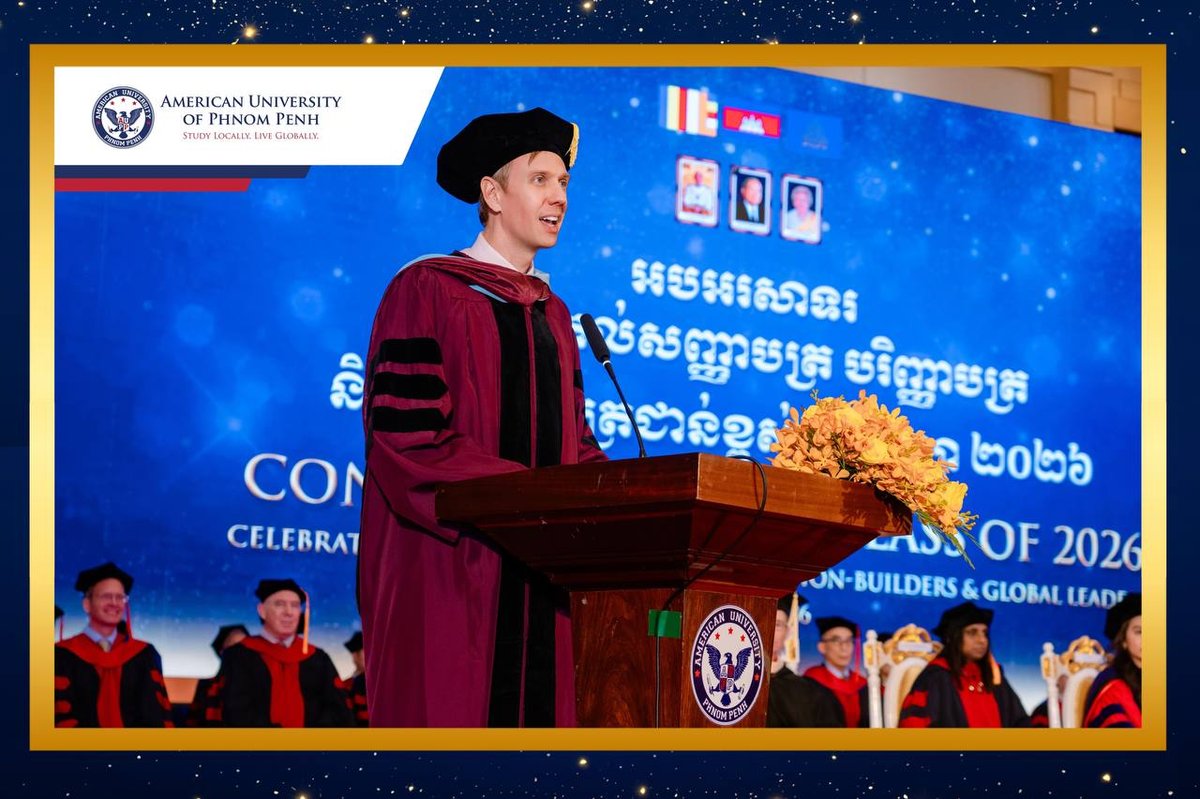 金边美国大学2026届毕业典礼举行 邮电部长出席