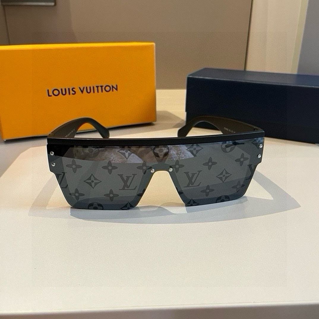 西港壹号名品男装店大促 满$200送好礼 营业至凌晨