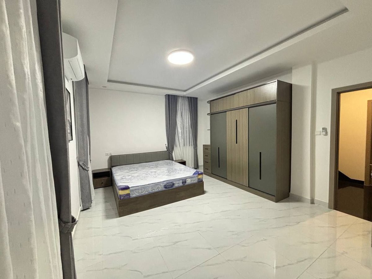 金边3号公路卡森小区独栋别墅出租,建筑面积约120㎡,土地面积约300㎡