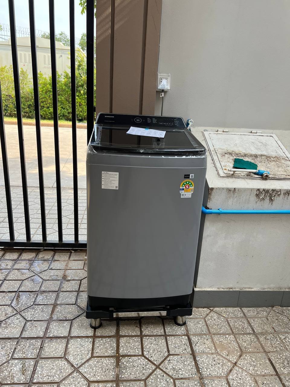 永旺3炳发城小区双拼别墅出租 月租$1400 4房5卫