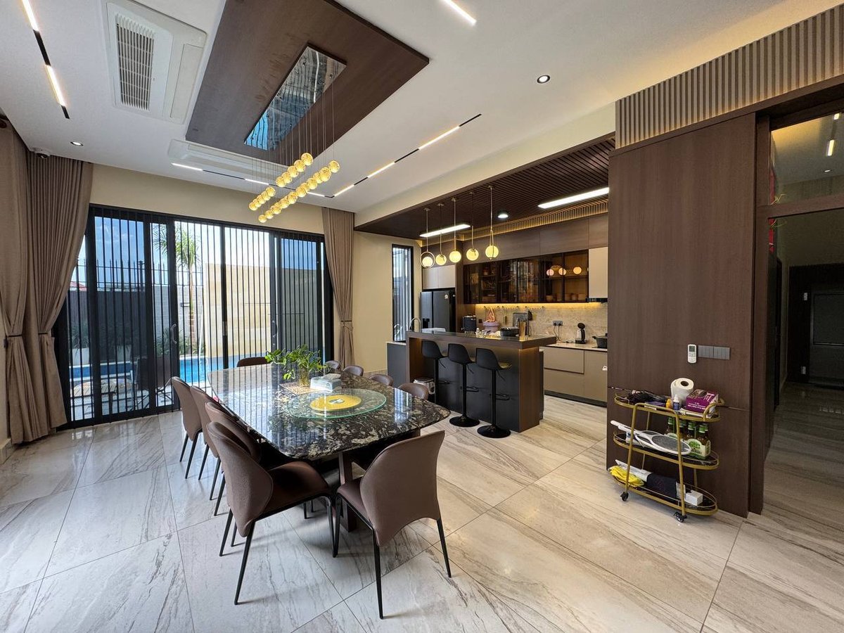 森速区河内街独栋别墅出租 5房6卫月租$5000