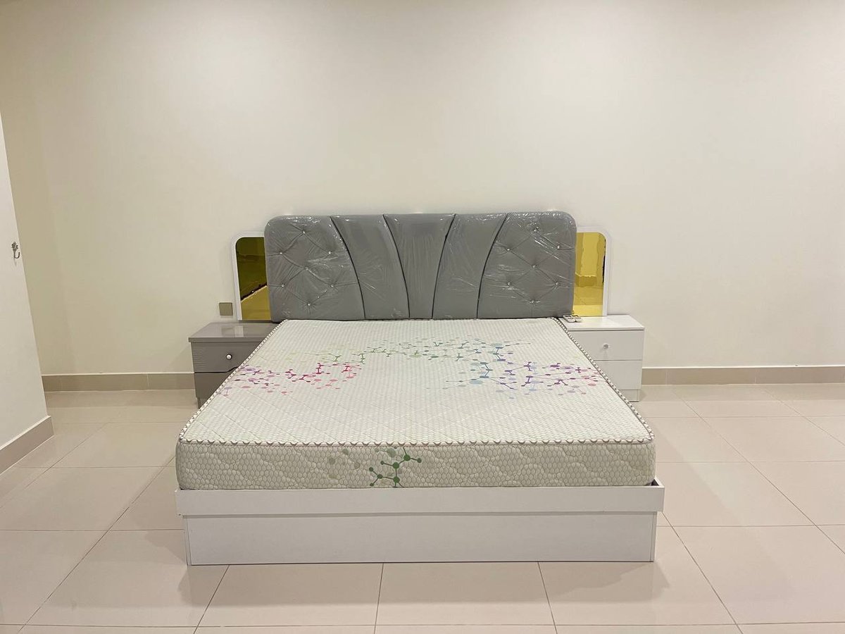 位于永旺3附近炳发城,新款双拼别墅出租