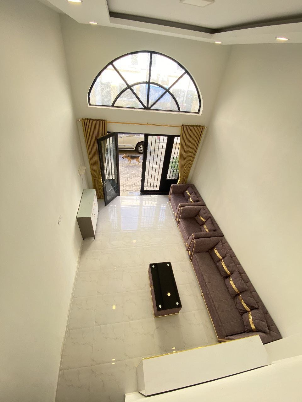水净华OCIC小区排屋出租 月租$600 4房5卫家具齐全