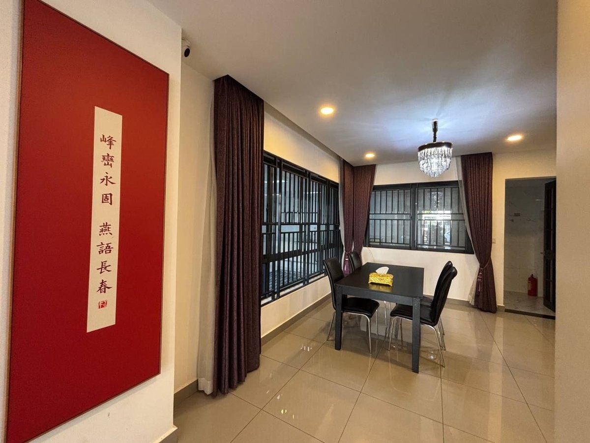 永旺2集茂小区双拼别墅招租 月租$1850 4房5卫家具全
