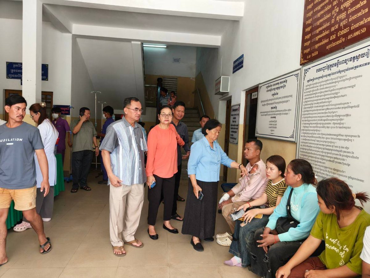 柬埔寨两起严重车祸致13名工人死亡 劳工部呼吁遵守交规