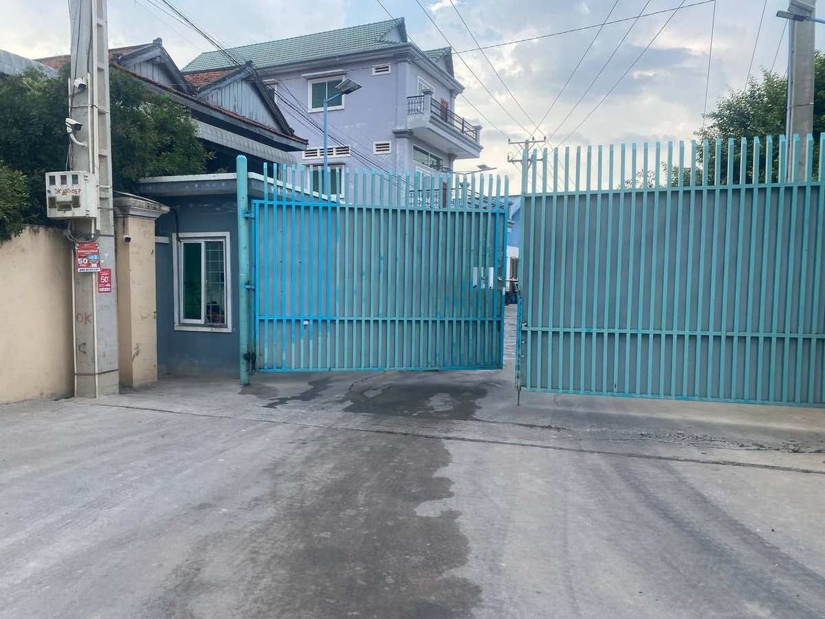 金边甘布区惊现疑似非法卷烟厂 居民呼吁当局彻查