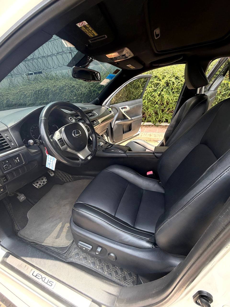 金边雷克萨斯CT200h F-Sport转让 车主直售
