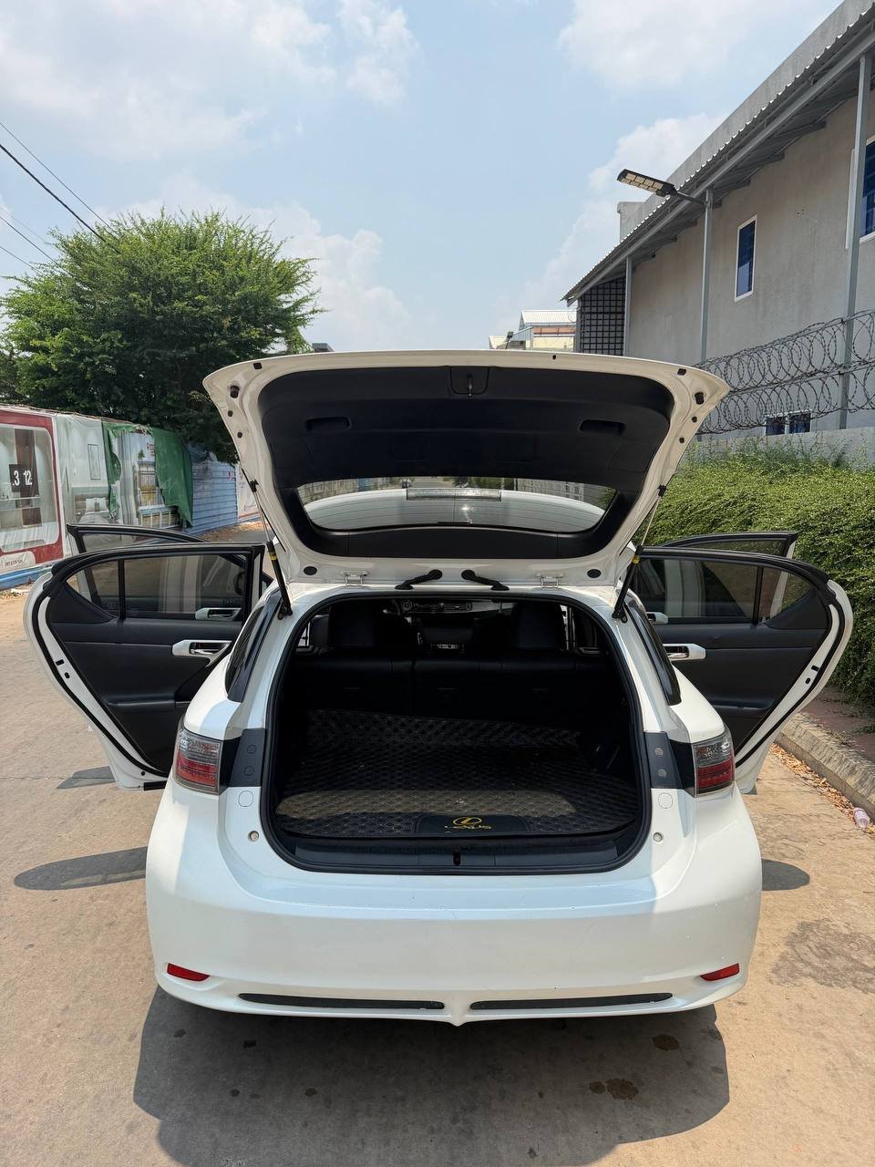金边雷克萨斯CT200h F-Sport转让 车主直售