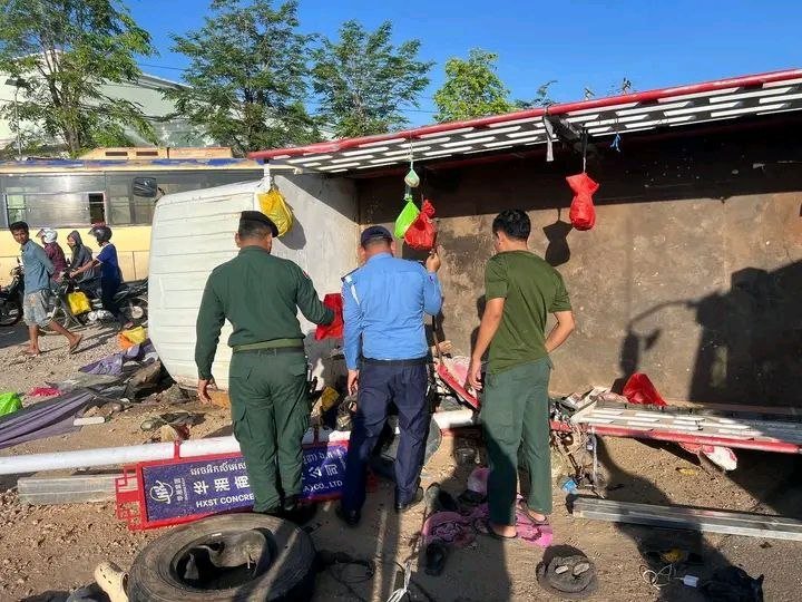 磅湛省与柴桢省发生严重车祸 造成11人死亡多人受伤