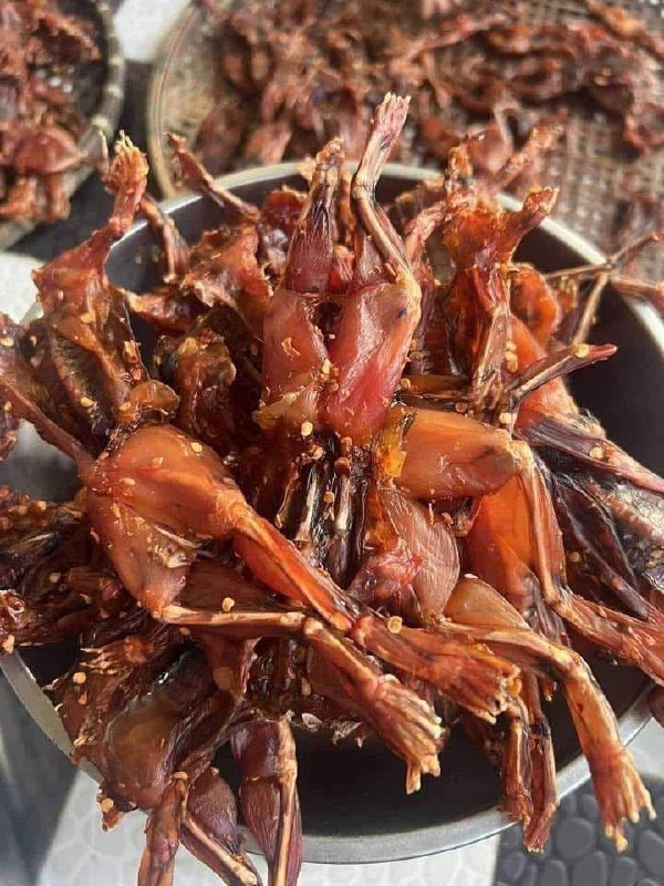 金边特色风味干蛙上市 每公斤7万瑞尔 适合下酒配饭