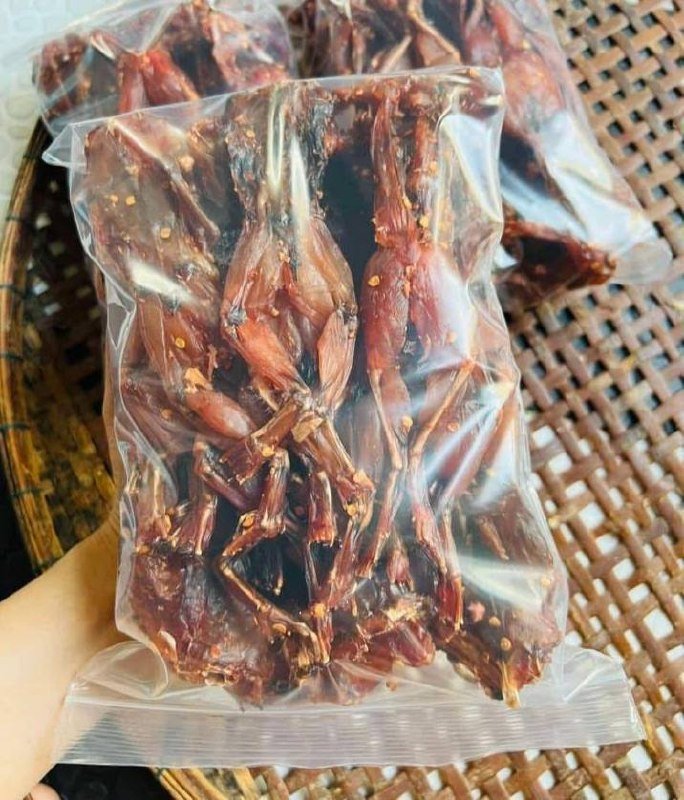 金边特色风味干蛙上市 每公斤7万瑞尔 适合下酒配饭