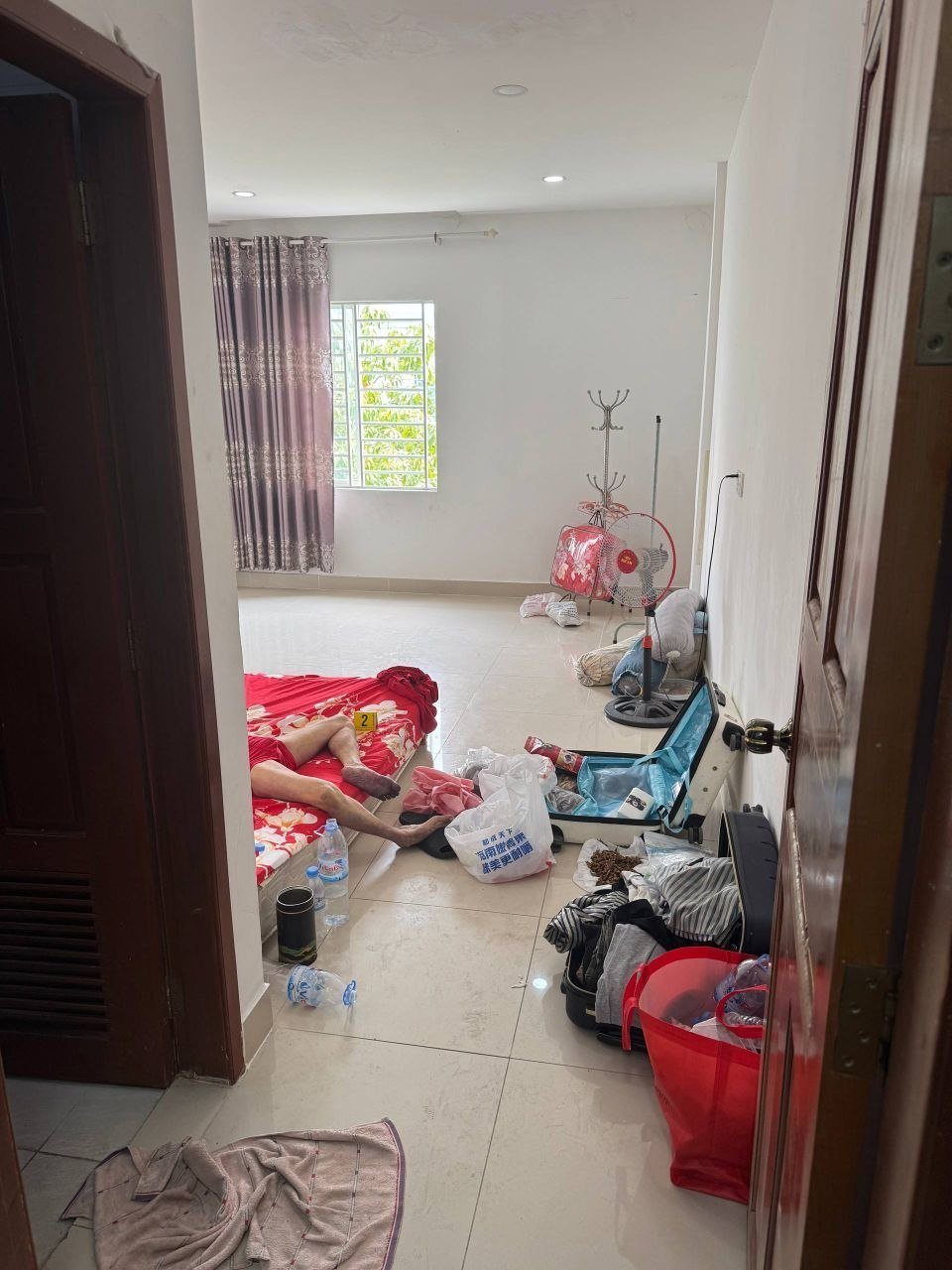 干丹省一中国男子住所内身亡 初步判定为心脏骤停