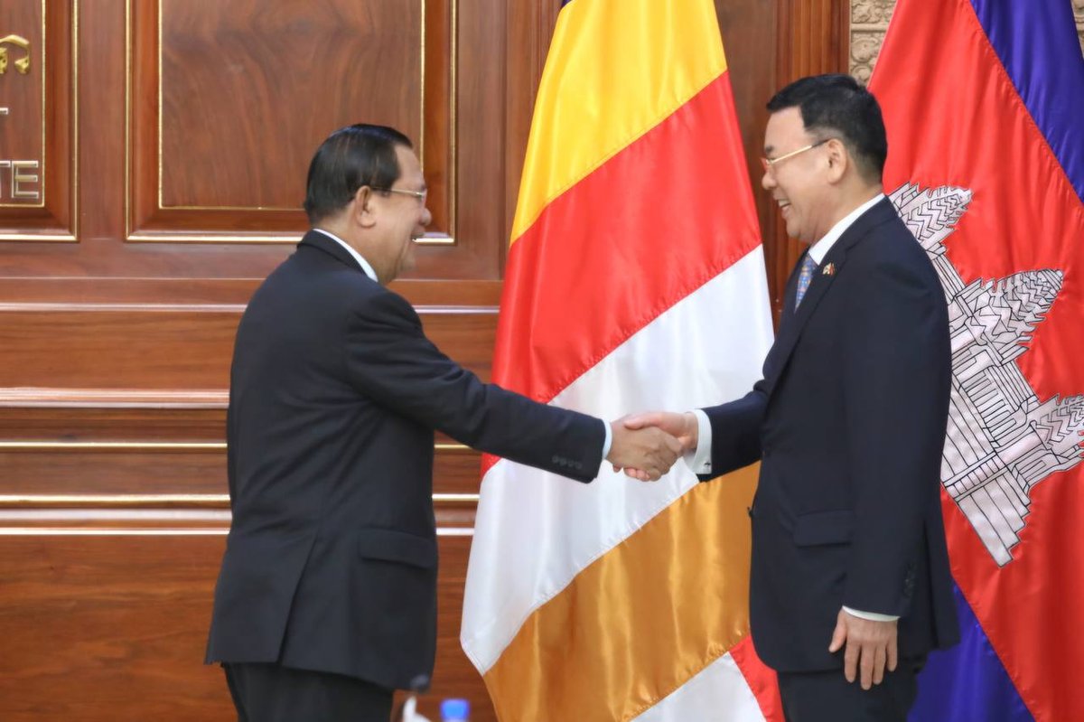 洪森会见韩国DAEJOO KC集团代表 探讨仁川企业投资合作