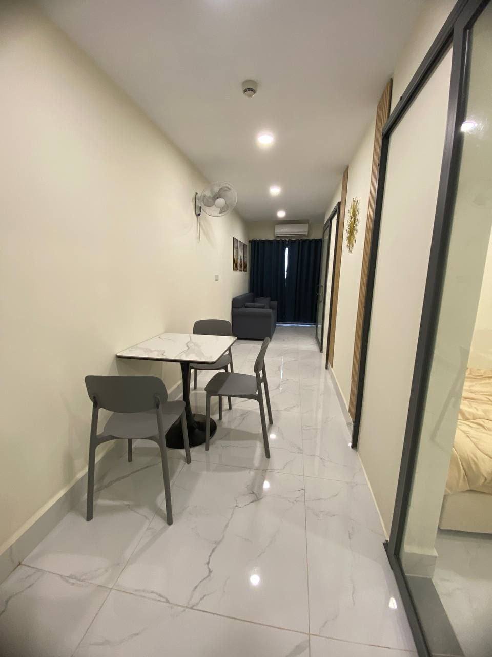 UK Condo 271两房公寓出售 总价$4.4万月租$380