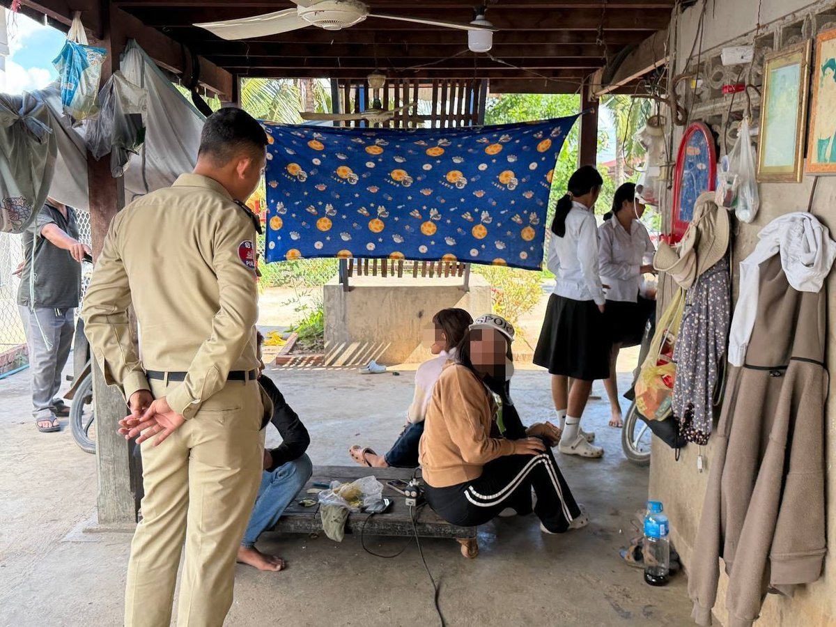 蒙哥波雷县警方于5月26日对一处违规出租屋进行查处,该场所长期容留学生逃学、聚众