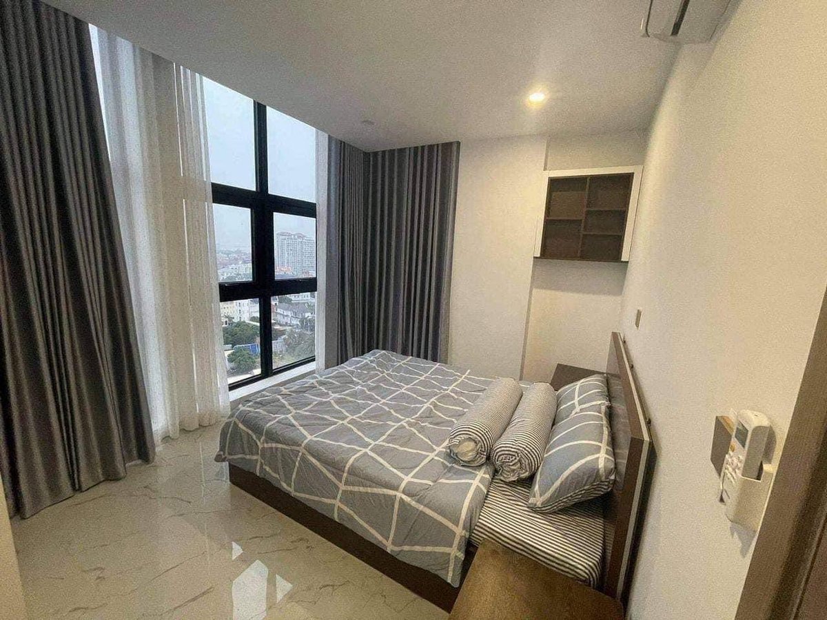 Vincent Condo 15楼一房一厅公寓招租,月租$350,租期6个月至1