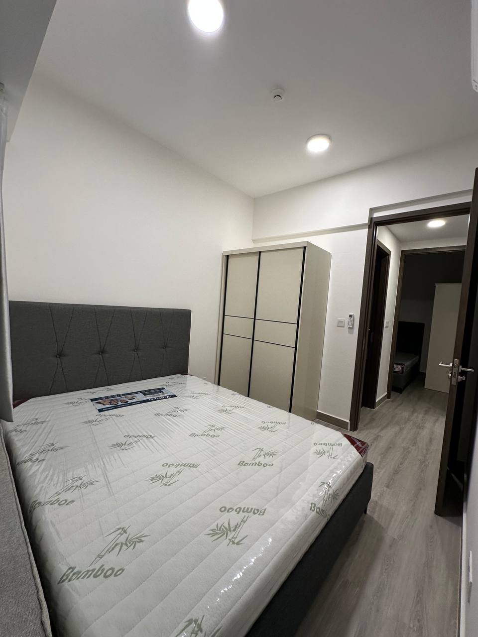 Urban Village公寓两房招租 月租$850含物业WiFi