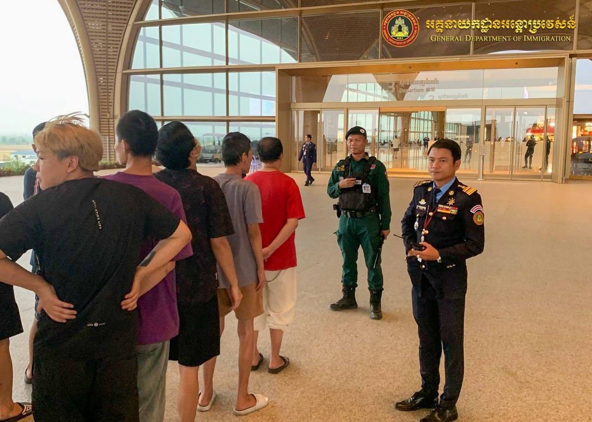 柬埔寨遣返156名中国籍人员 涉及网诈及非法居留