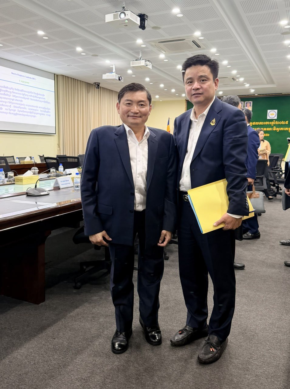 劳工部召开柬埔寨工程师委员会年度会议 重点提升工程师注册率