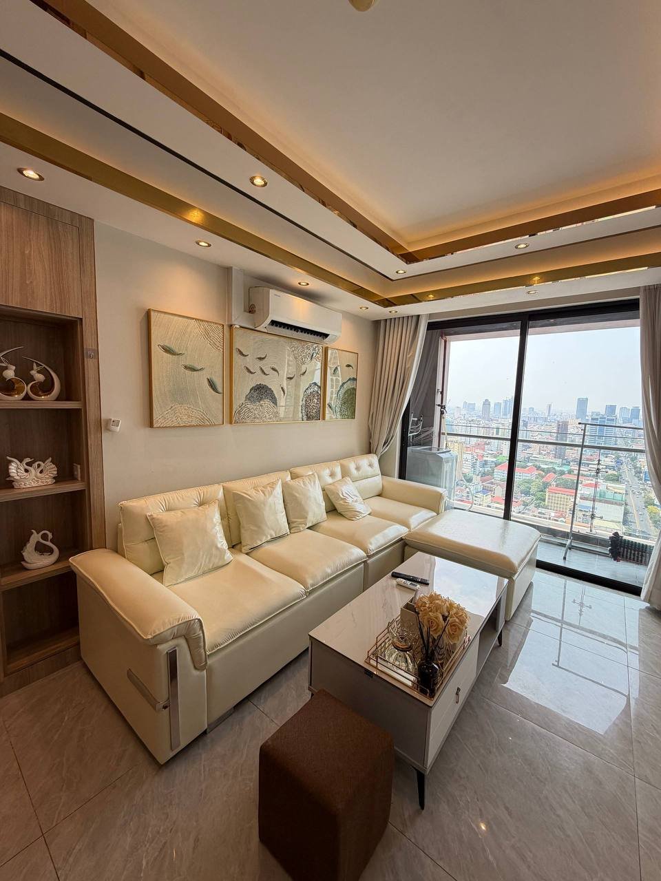位于金边BKK1莫尼旺大道的Agile Sky Residence公寓现有一套两
