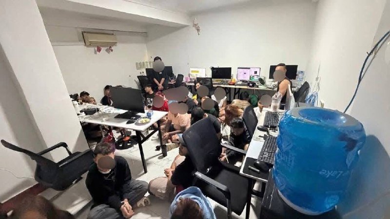西港突袭电诈别墅 83名外籍人员被捕