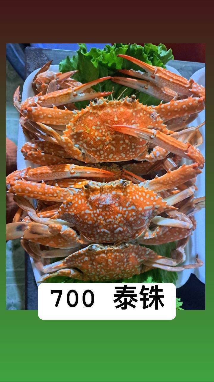 海鲜餐厅凌晨营业 辣面披萨$4起 泰铢定价
