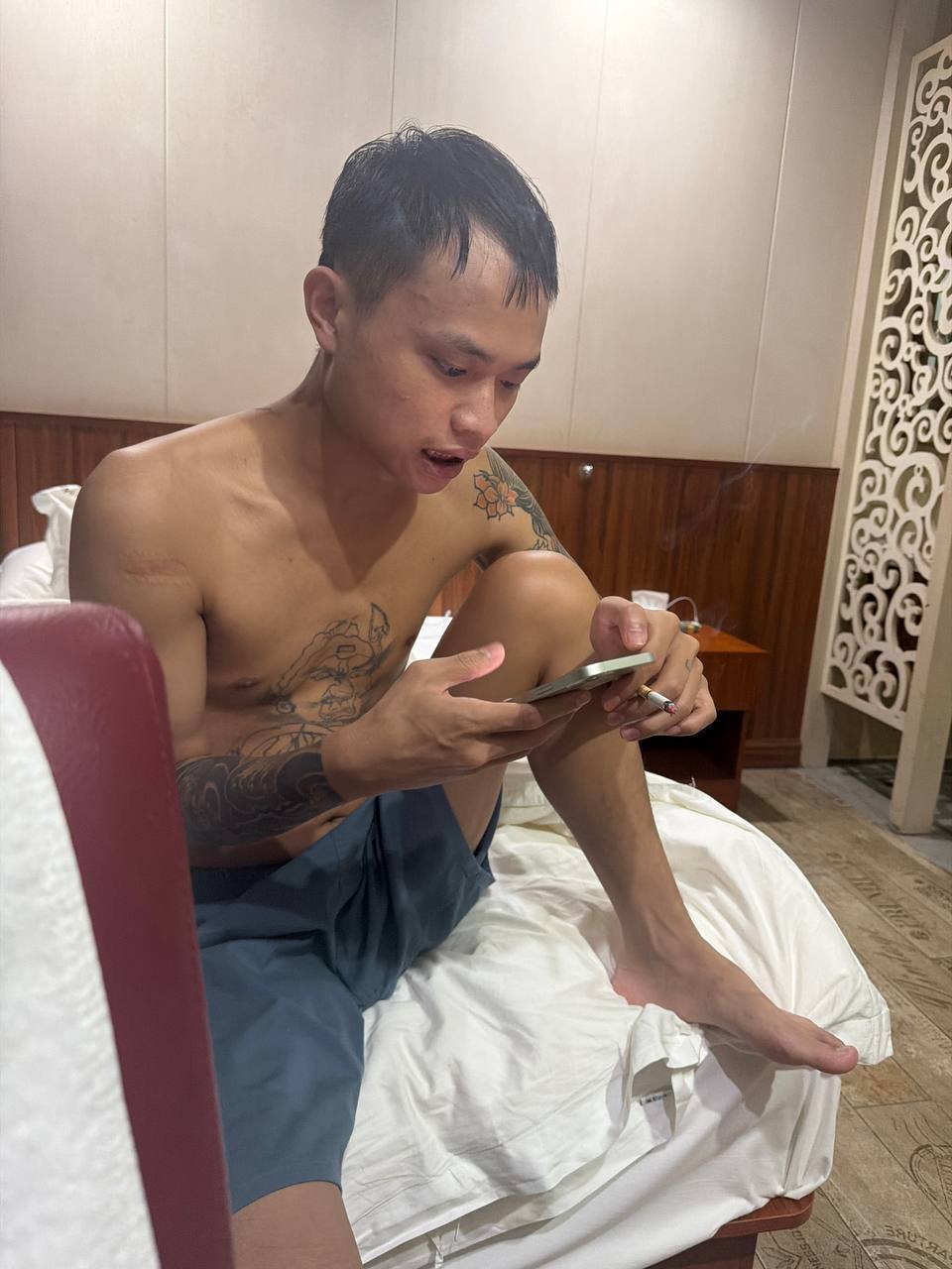 西港KTV警惕虚假包养诈骗 嫌疑人卷走护照跑路