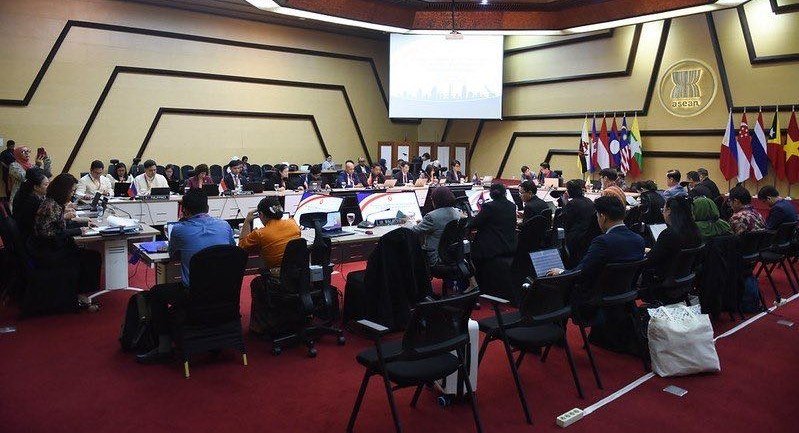 柬埔寨卫生部赴印尼参加东盟卫生高官特别会议 制定五年行动计划