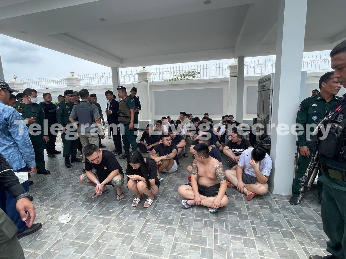 波贝警方突袭两处别墅窝点 抓获数百名涉诈外籍人员