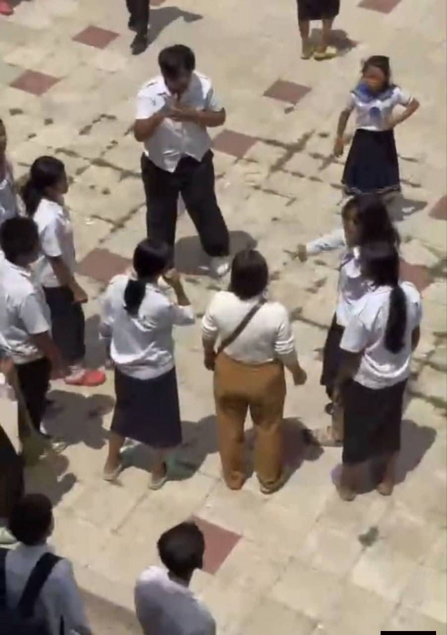 干拉省大金欧市发生校园暴力 男生将女生头部撞击地面