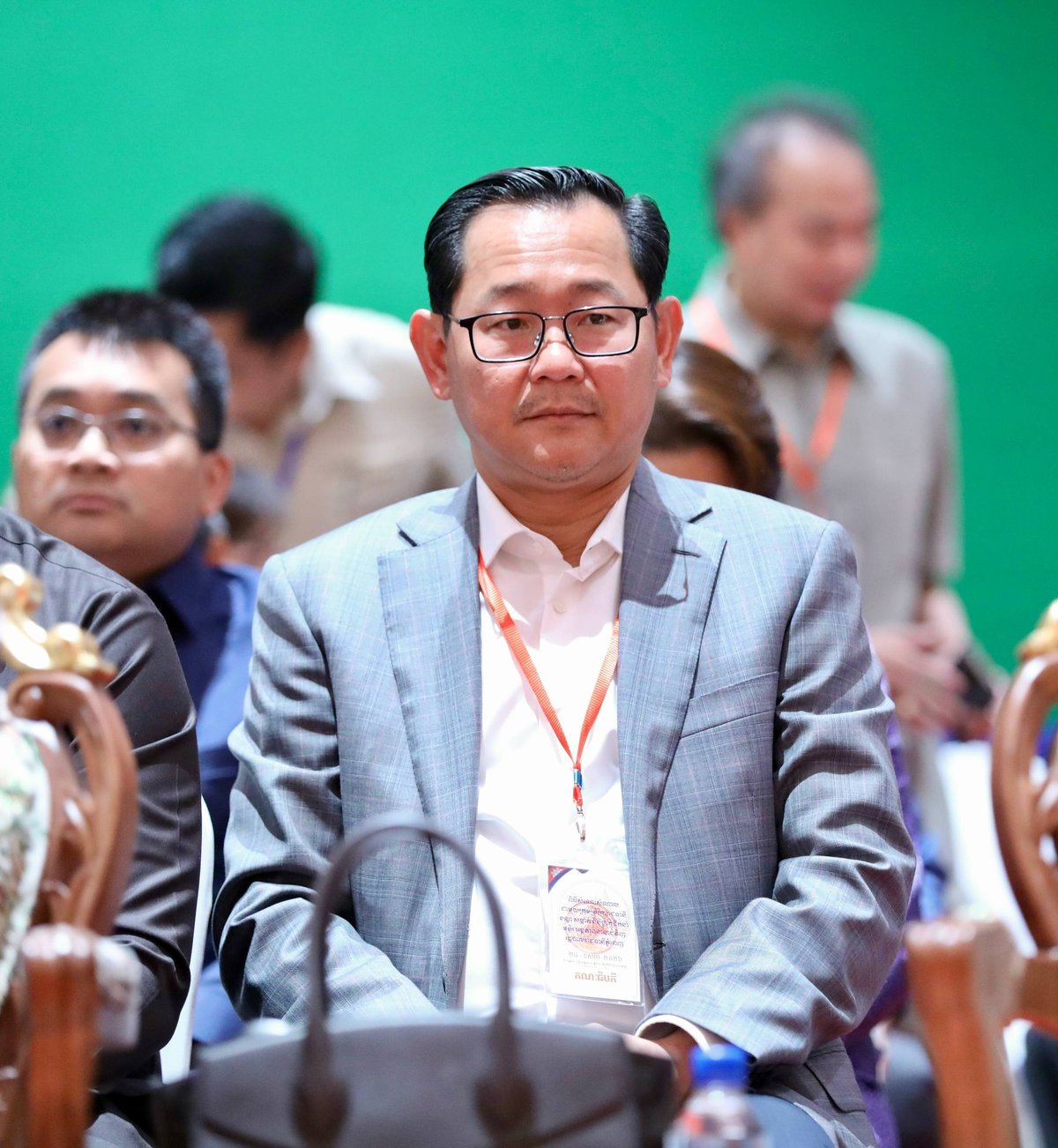 洪森出席金边政务座谈会 4000余名各级官员参会