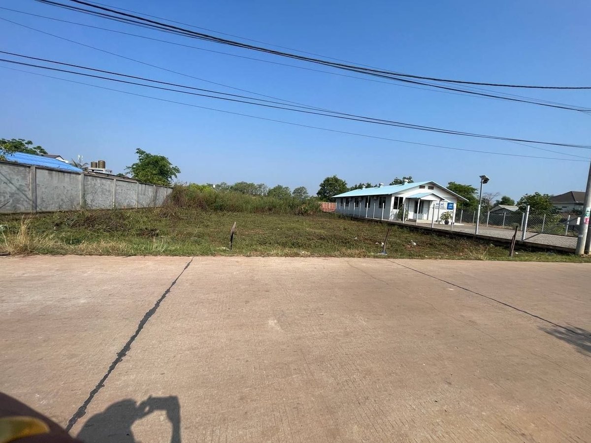 暹粒市斯瓦当昆区地块急售,距离辉龙市场500米