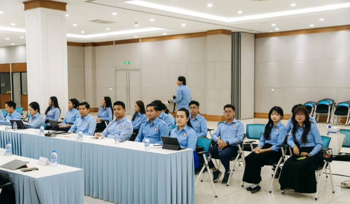 柬埔寨青年联合会与新加坡青年代表团在金边交流 80人参会