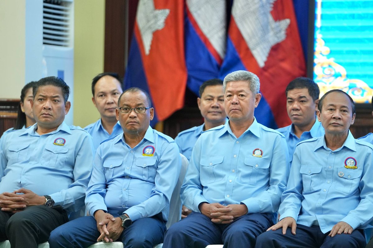 洪玛尼出席柬埔寨青年联合会磅湛省新任主席就职仪式