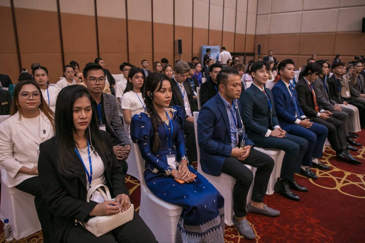 碧占莫妮主持联合国儿童基金会亲善大使任命仪式