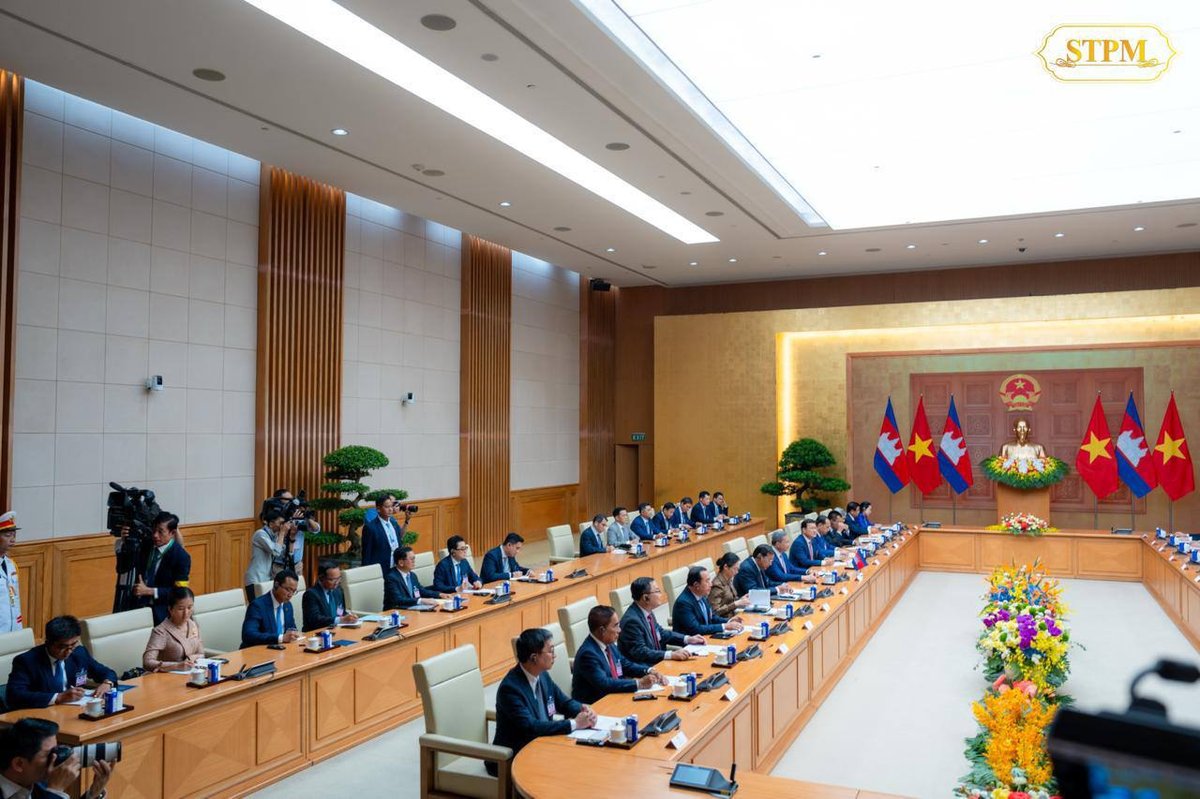 洪玛奈总理访问越南 举行双边会谈深化经贸合作