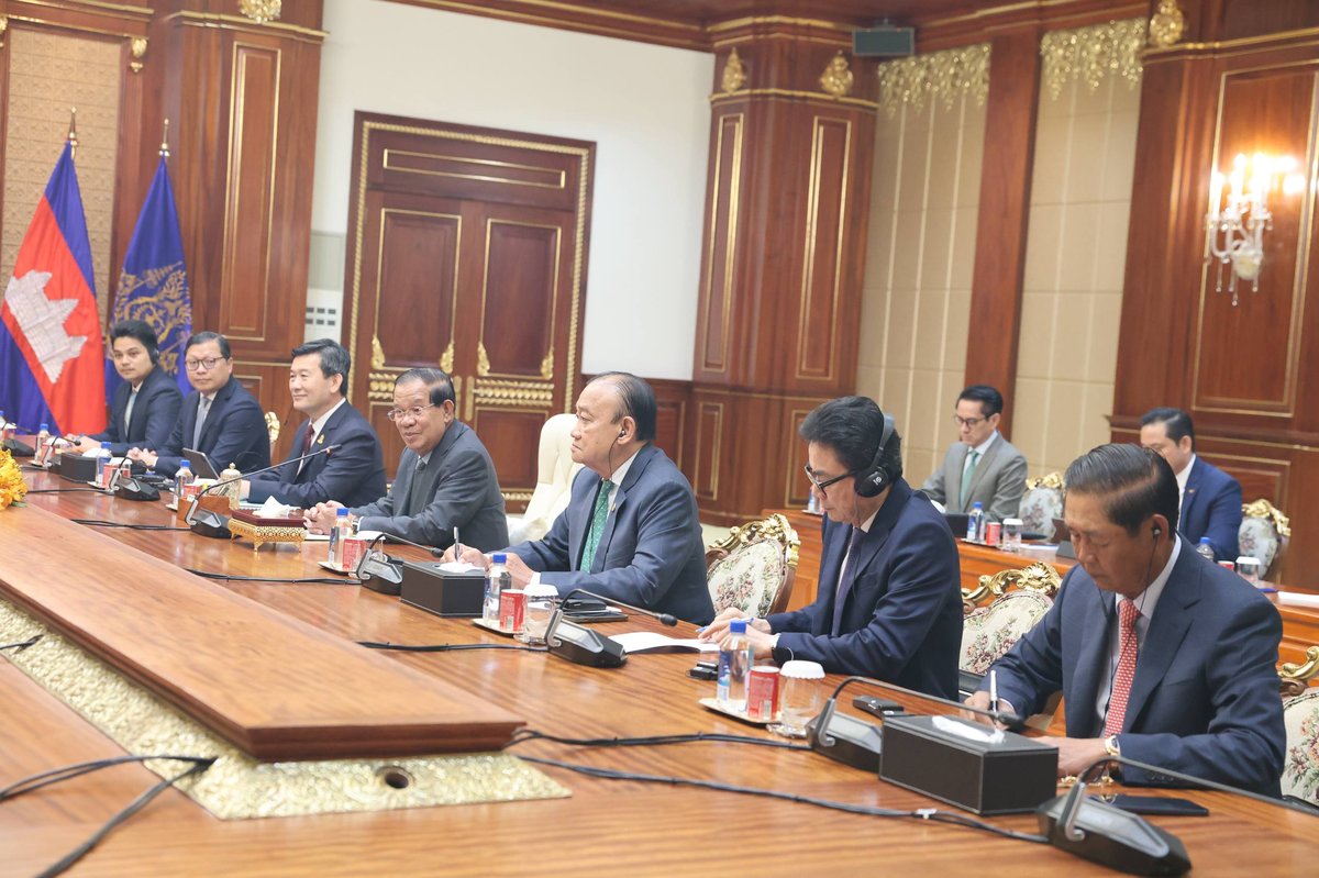洪森会见印尼区域代表理事会副主席 探讨双边议会合作