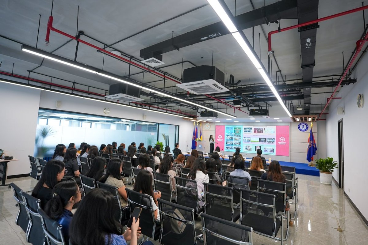 德崇初创中心举办第9期SparkMeet活动,圆满完成为期6